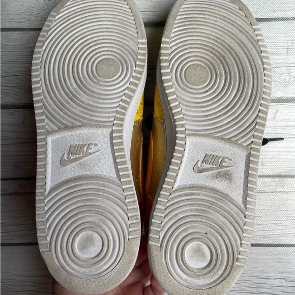 Foo Fighters (custom) Nikes - Picture 5 of 8